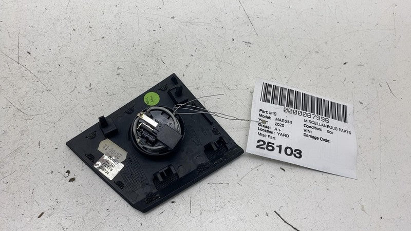 ⭕ 2014-2020 Maserati Ghibli Driver Side Tweeter Speaker Grille Cover T