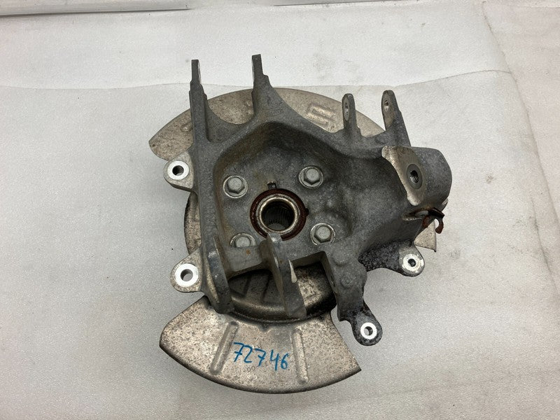 600643300A 16-20 Model S Rear Right Spindle Knuckle w/ Dust Shield & Wheel Hub 6006433-00-A