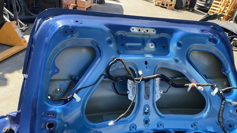 ⭕ 2020-2024 Tesla Model Y Liftgate Hatch Trunk Lid Tailgate Shell Assy