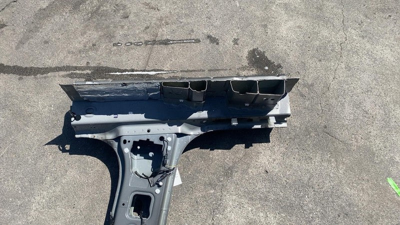 2017-2023 Tesla Model 3 Right Lower Side Skirt Middle B-Pillar Threshold Cutout