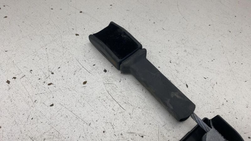 100526500C 12-20 Tesla Model S Front Right Lap Pretensioner 16-20 Tesla Model X Front Left