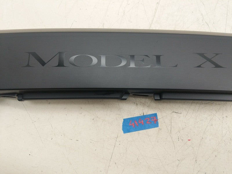 1105135 00 D ⭕ 16-20 Model X Interior Trim Spine Plastic Race Track Trim Panel 1105135-00-D