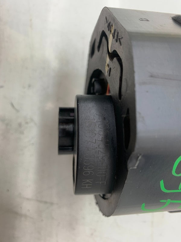 ⭕ 2016-2020 Tesla Model X Auxiliary Coolant Water Cooling Pump Assy 10