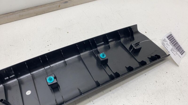 100820300E 2012-2015 Tesla Model S Panoramic Roof Middle Bow Headliner Cover Assembly Black