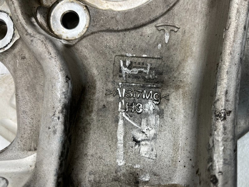 ⭕ 17-23 Tesla Model 3 Front Right Spindle Knuckle w/ Dust Shield RH 10