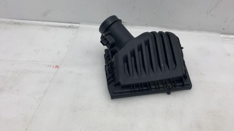⭕ 2016-2020 Mini Cooper S F55 BMW X1 Front Intake Air Cleaner Filter Housing