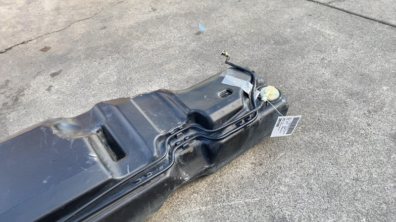 68068728AH ⭕ 2007-2018 Jeep Wrangler JK Fuel Tank 4 Door 22.5 Gallon OEM 68068728AH Damaged