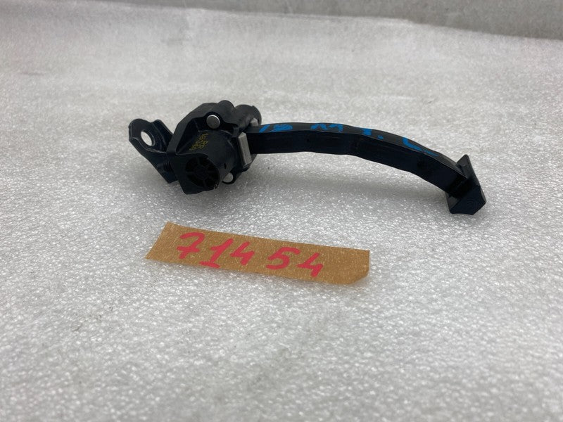 9509-E ⭕ 2017-2023 Tesla Model 3 M3 Rear Left or Right Door Check Strap Stopper LH=RH