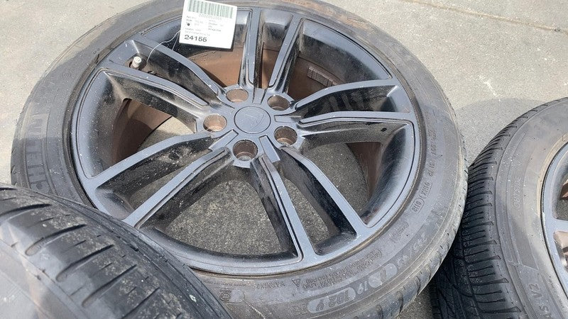 600721400D ⭕ 12-15 Model S MS SET of 4 Wheel Rim 19x8.0+40mm w/ Tire 245/45R19 6007214-00-D