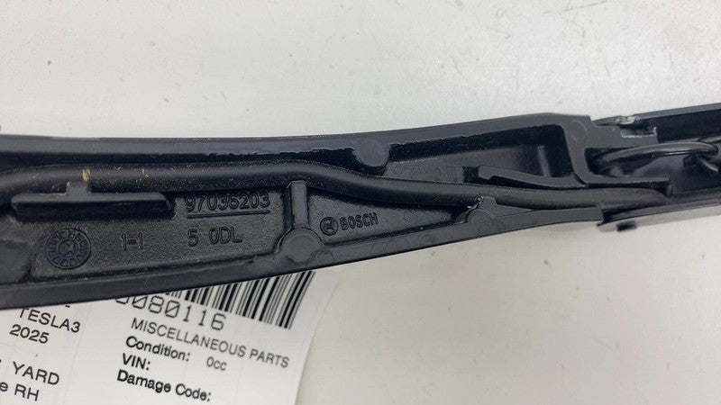 1878486-00-A ⭕ 24-25 Tesla Model 3 M3 Front Passenger Windshield Wiper Arm Right 1878486-00-A