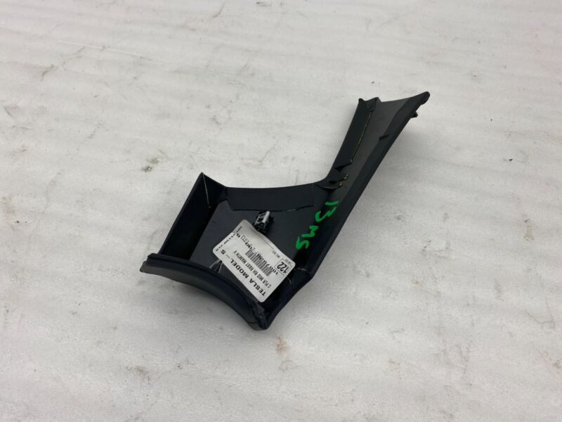 1007929 00 B 2012-2020 Tesla Model S MS Passenger Side C-Pillar Middle Trim Cover Right OEM