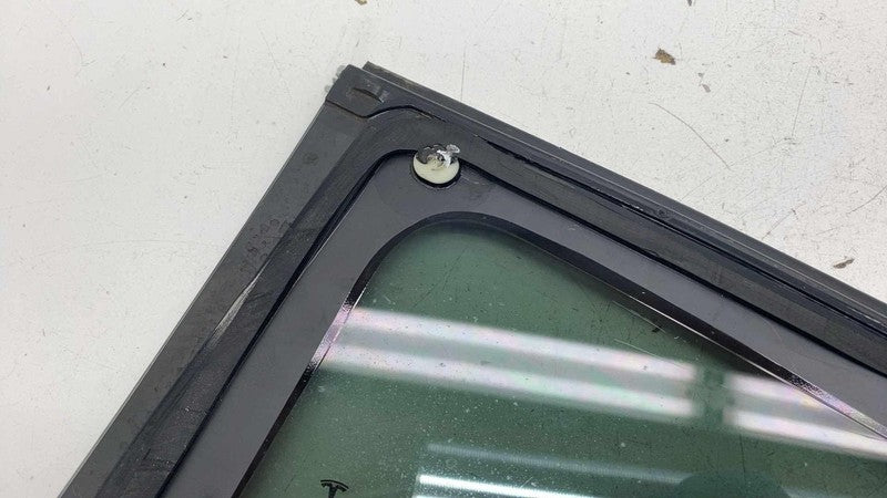 108070600H ⭕ 2017-2020 Tesla Model 3 Rear Right Quarter Fixed Window Glass RH 1080706-00-H