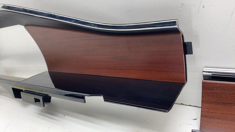 ⭕ 18-23 Lincoln Navigator Front Instrument Panel Dash Bezel Molding Tr