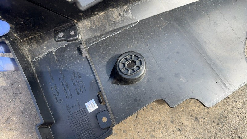 ⭕ 2024-2025 Cybertruck Left Rocker Panel Skirt Trim Molding Cover 1816