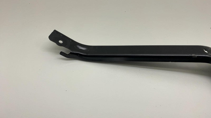 2024 Tesla Cybertruck Rear Passenger Diffuser Mount Bracket Right 1807