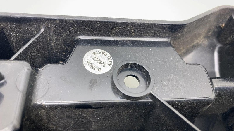 ⭕ 18-22 BMW 530e Front Right Skirt Rocker Molding Panel Support Mount