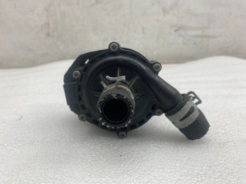 103534800F 2016-2020 Tesla Model S X Cooling System Auxiliary Water Coolant Pump FWD Assy