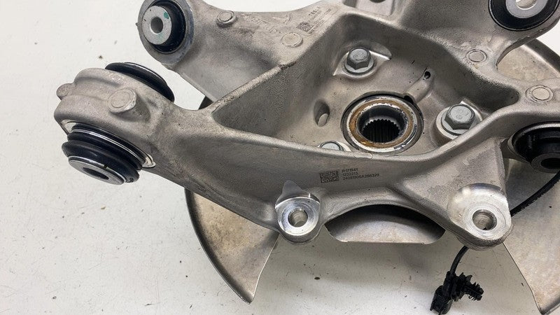 134441610D ⭕ 24-25 Tesla Model 3 Rear Right Spindle Knuckle Hub & Dust Shield 1344416-10-D