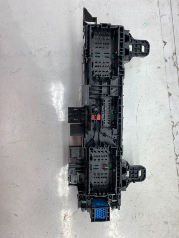 1094405 00 D 16-20 Model S Front Efuse Frunk Fuse Relay Junction Box Module Unit 1094405-00-D