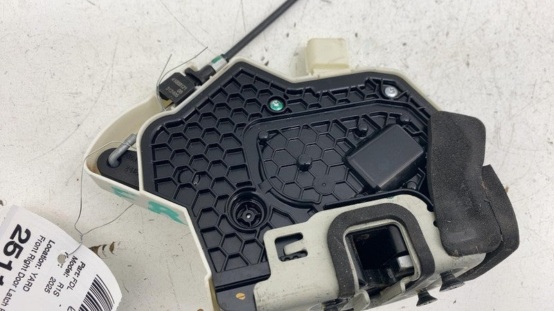 C200628532 ⭕ 2025 Rivian R1S Front Passenger Side Door Lock Latch Actuator Right C200628532