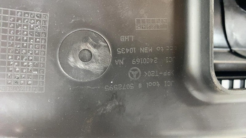 2019-2021 Mercedes-Benz C300 C-Class Dashboard Dash Instrument Panel Assembly