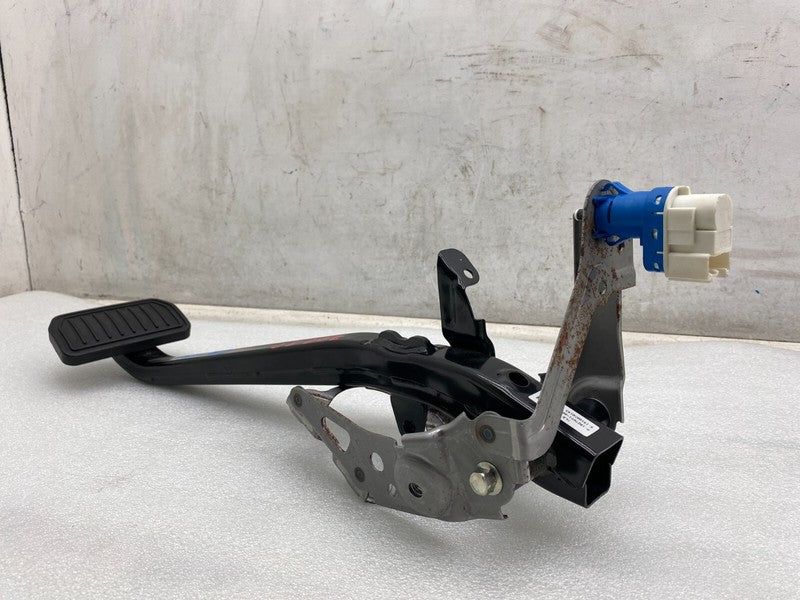 102769100B ⭕ 2016-2020 Tesla Model X MX Front Driver Brake Foot Pedal Assembly 1027691-00-B