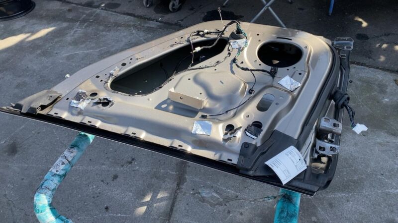 2012-2015 Tesla Model S Rear Passenger Side Door Shell Panel Right RH Brown PPTI