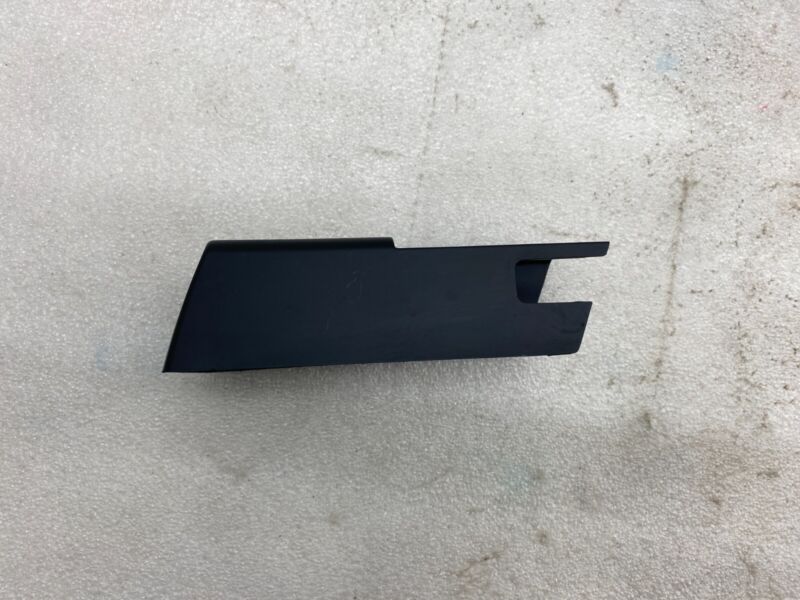1062357 00 A 2016-2020 Tesla Model X Front Passenger Seat Track Lashing Rail Cover Trim Right