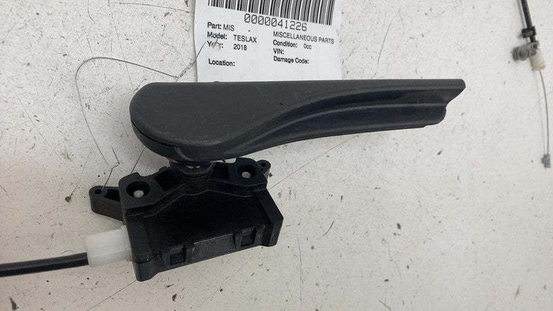 ⭕ 2016-2020 Tesla Model X Rear Driver 2nd Row Seat Backrest Recline Cable Left