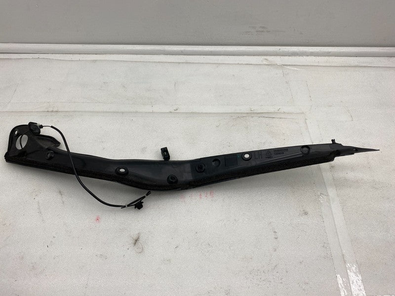 1006019 ⭕ 16-20 Model X Rear Driver Side Lower Door Pinch Sensor Carrier Left LH 1006019