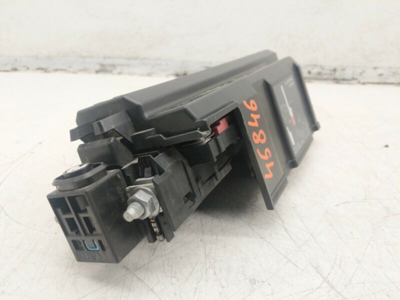 1034405 02 C ⭕ 16-17 Model X Junction Terminal Fuse Box Control Module & Cover 1034405-02-C