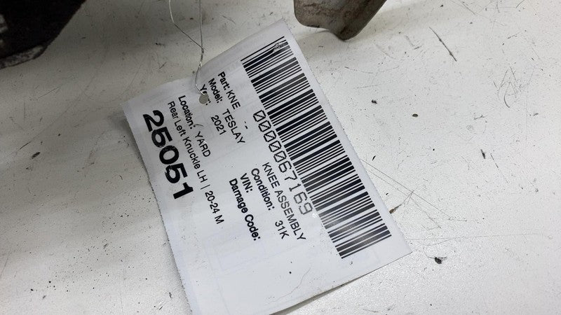 ⭕ 20-24 Model Y Rear Left Spindle Knuckle Hub & Dust Shield LH AWD 118