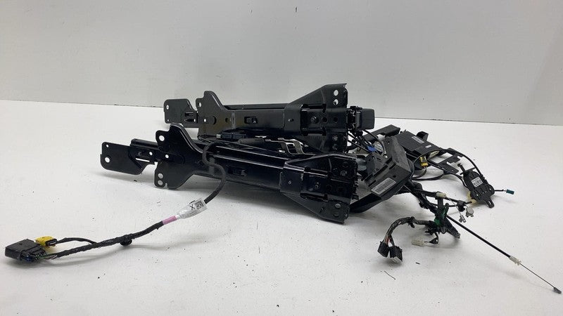 ⭕ 2017-2020 Tesla Model X Rear 2nd Row Right Seat Sled Rail & Hardware Assembly