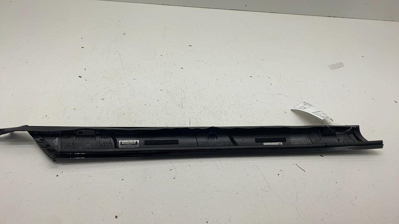 PT00015998 H ⭕ 22-24 R1T R1S Front Right Exterior A-Pillar Trim Applique Molding PT00015998-H