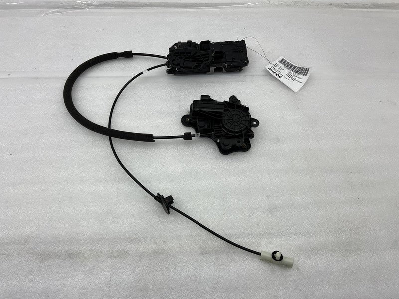 P11 C64040 03 ⭕22-24 Air Grand Touring Rear Passenger Side Door Lock Latch Right P11-C64040-03