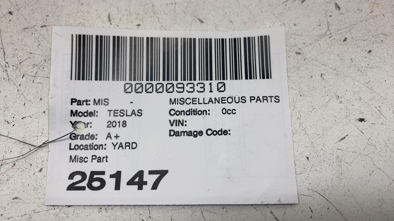 ⭕ 2012-2020 Tesla Model S Rear Right Taillight Tail Lamp Reflector 102