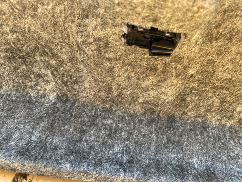 1002066-00-A ⭕ 2012-2015 Tesla Model S Frunk Luggage Storage Compartment Carpet Dual Motor