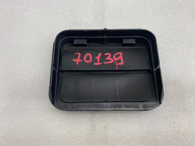 2F2A B280B62 AB ⭕ 12-20 Tesla Model S Rear Quarter Panel Rubber Flap Extractor Air Vent Grille