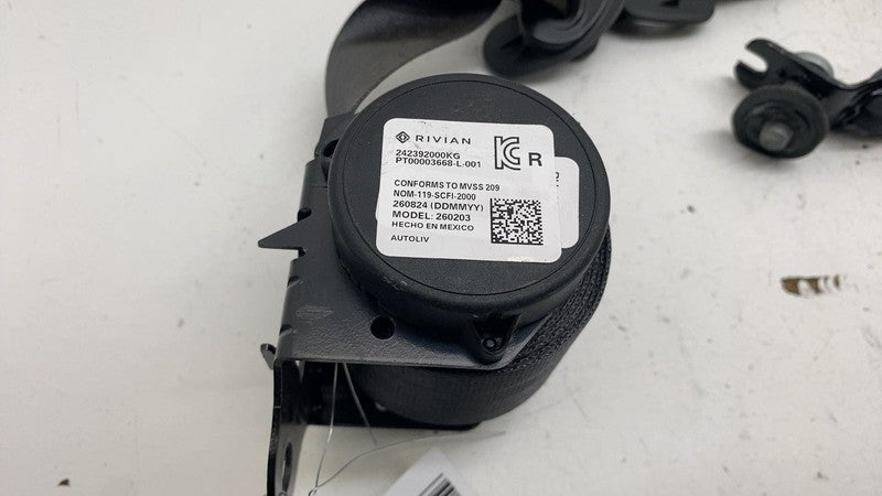 PT00003668-L ⭕ 2022-2025 Rivian R1S Rear Right Side 3rd Row Seat Belt Retractor PT00003668-L