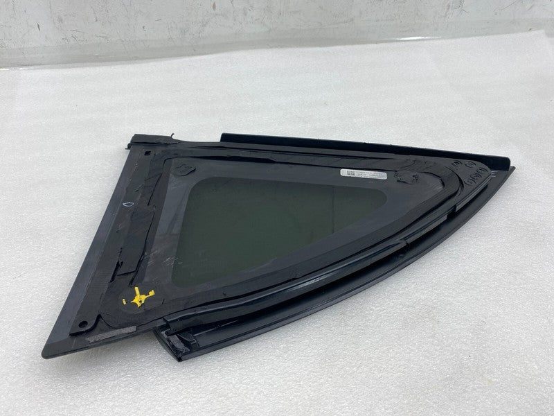 E4 43R-000073 ⭕ 20-23 Model Y Rear Passenger Side Quarter QTR Window Glass Right 1673554-00-B