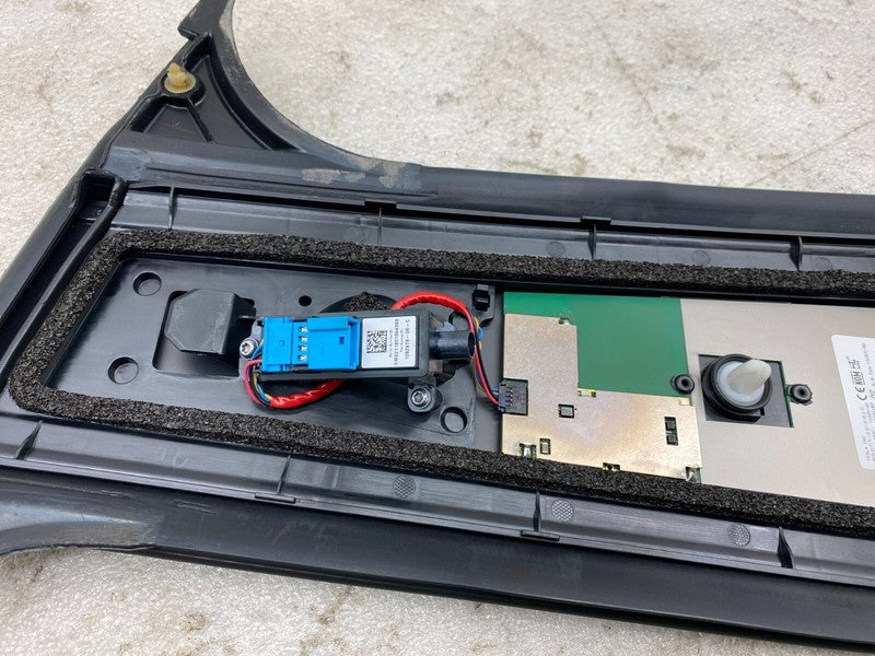 1506885 00 G ⭕ 20-23 Model Y Left Exterior B-Pillar Applique Trim w/ Camera LH 1506885-00-G