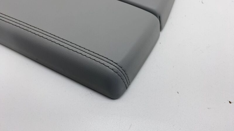 1024239 09 B 2012-2015 Tesla Model S MS PAIR Left & Right Center Console Armrest Pad Assy OEM