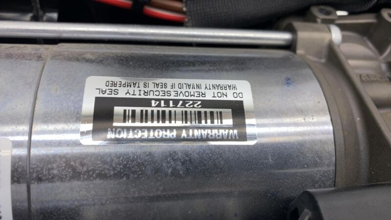 4KE616114D ⭕ 19-23 Audi e-Tron Air Ride Suspension Compressor Pump w/ Insulator 4KE616114D