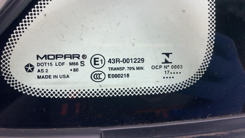 68227745AE ⭕ 17-25 Chrysler Pacifica Front Left Fixed Vent Quarter Window Glass 68227745AE
