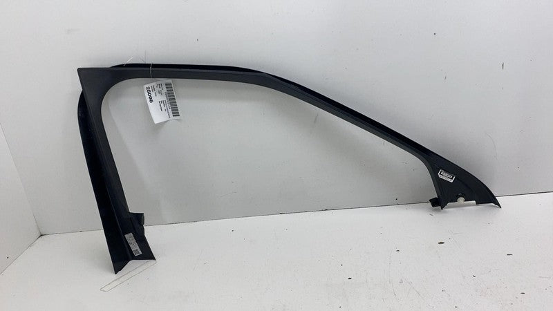 ⭕ 21-23 Polestar 2 Front Passenger Right Door Window Frame Trim Cover