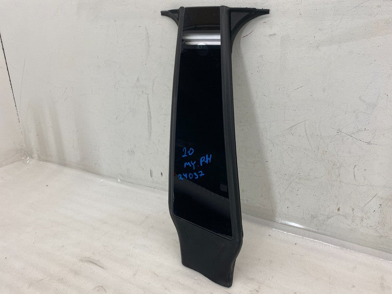 151625800D ⭕ 20-23 Model Y Right Exterior B-Pillar Applique Glass Trim RH AP3 1506886-00-D