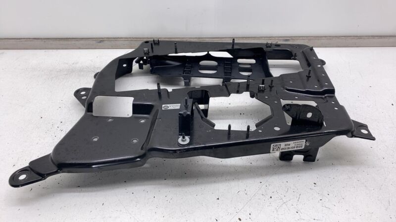 2022 2023 2024 Chrysler Pacifica Battery Charger Bracket