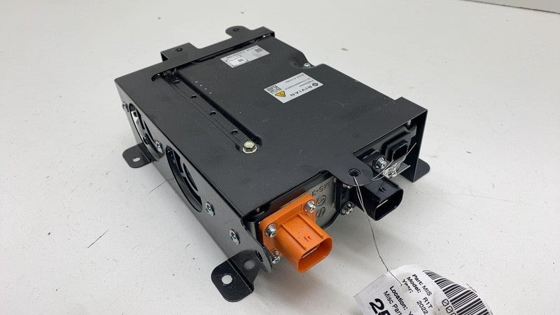 ⭕ 22-25 Rivian R1T R1S HV Power Inverter Converter Control Module PT00