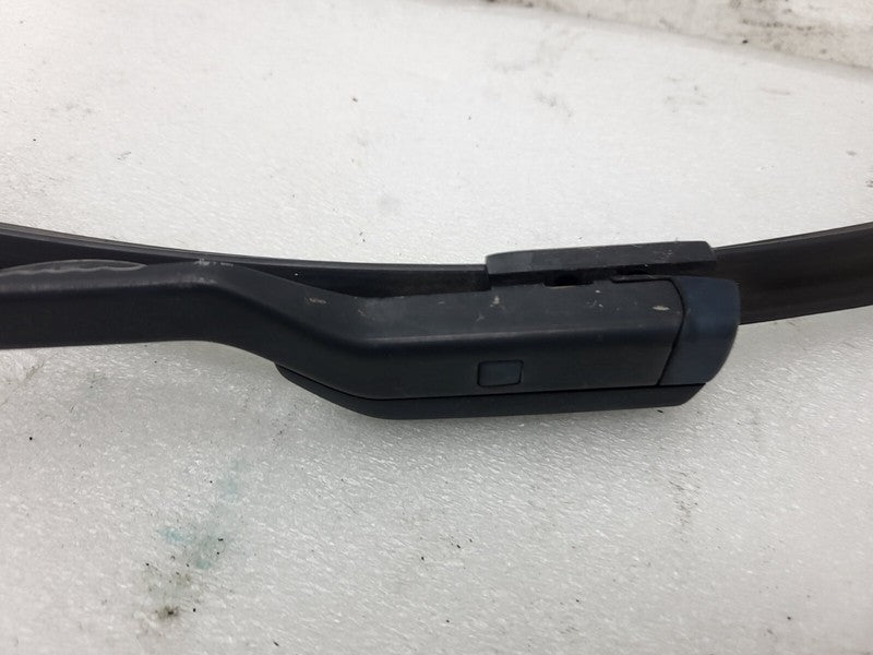 107672800C ⭕ 2017-2022 Tesla Model 3 Front Windshield Wiper Arm & Blade Left 1076728-00-C