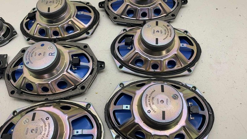 05064358AB ⭕ 2017-2025 Chrysler Pacifica Front & Rear Left & Right Door Speaker 05064358AB